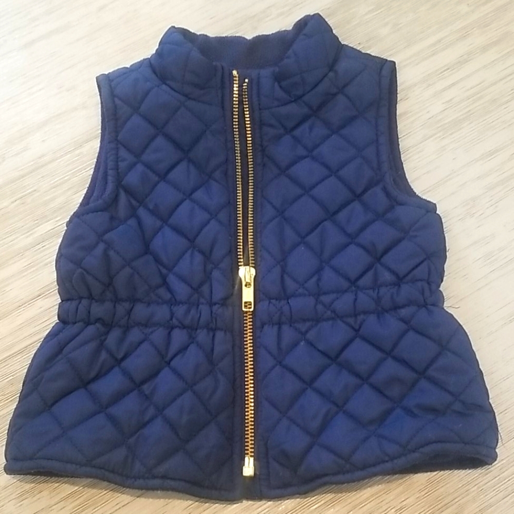 Adorable puffer vest